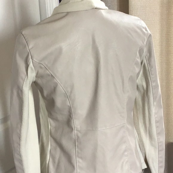 Spring jacket - Picture 4 of 7